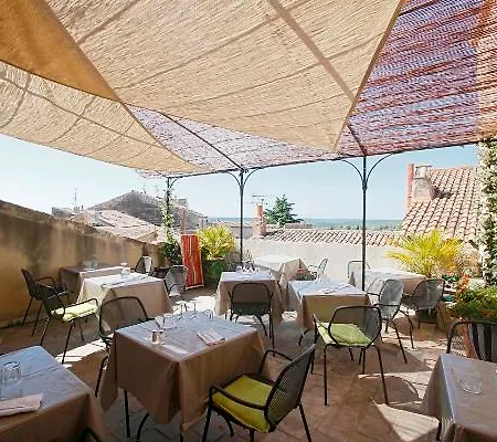 فندق Et La Parenthese 3*