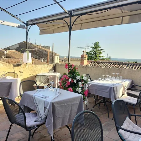 فندق Et La Parenthese 3*