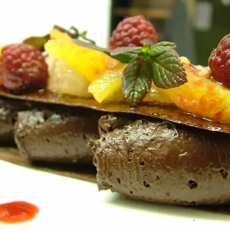 Et La Parenthese 3* Uzès