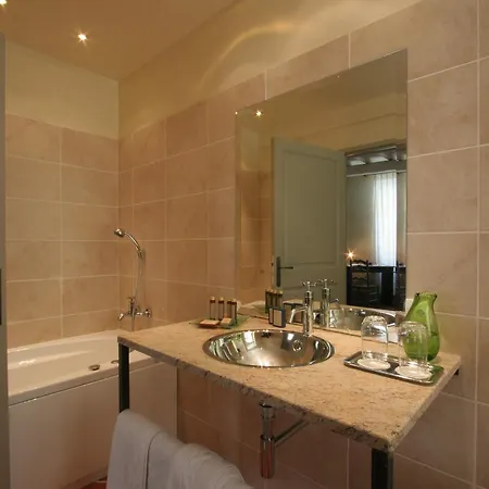 Et La Parenthese Hotel 3*